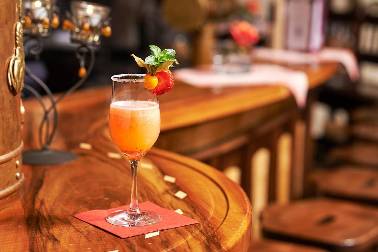 Hotel Happinger Hof Розенхайм Екстериор снимка