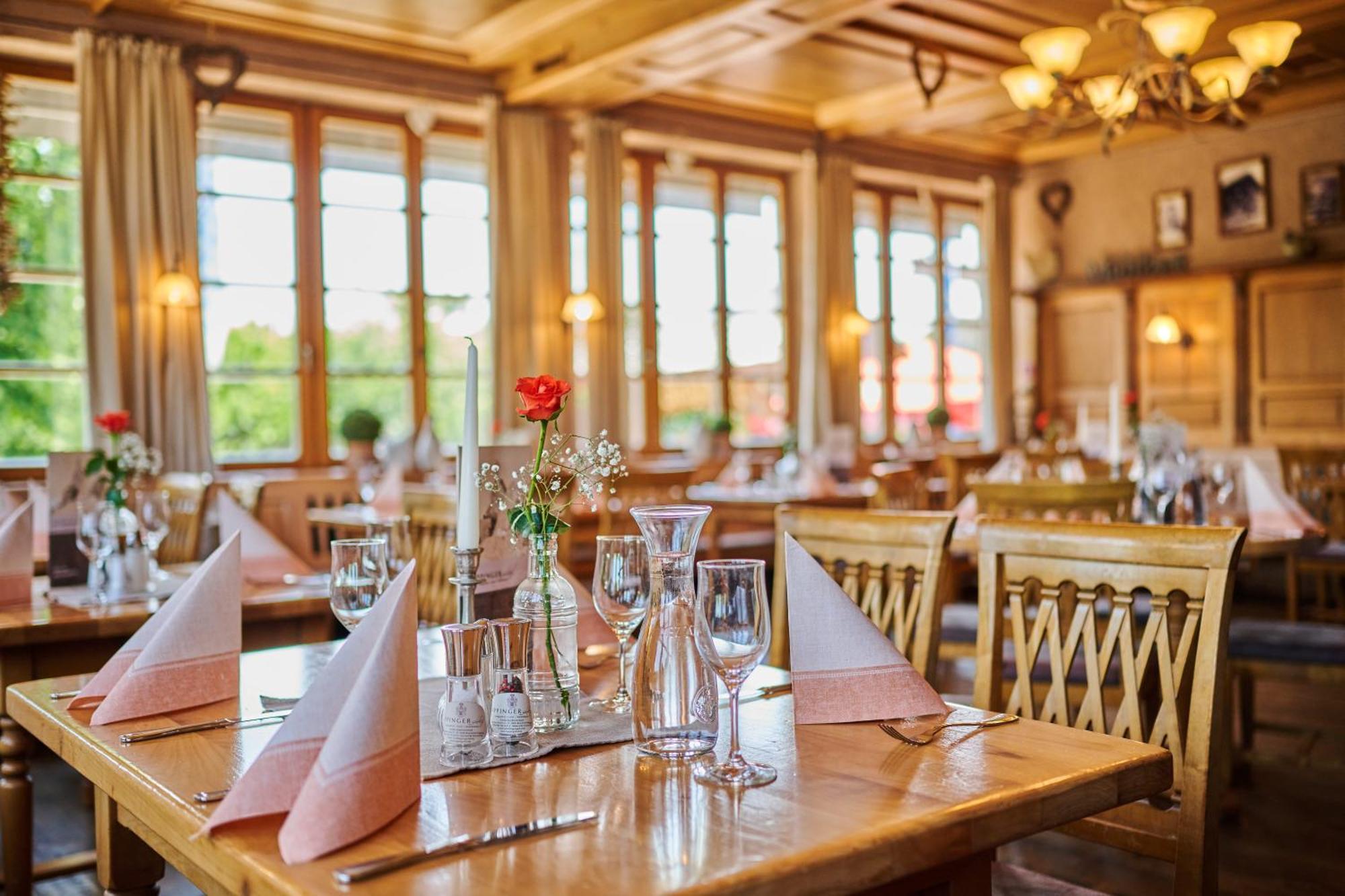 Hotel Happinger Hof Розенхайм Екстериор снимка