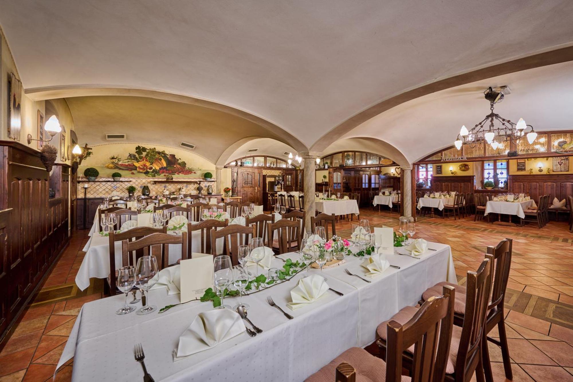 Hotel Happinger Hof Розенхайм Екстериор снимка